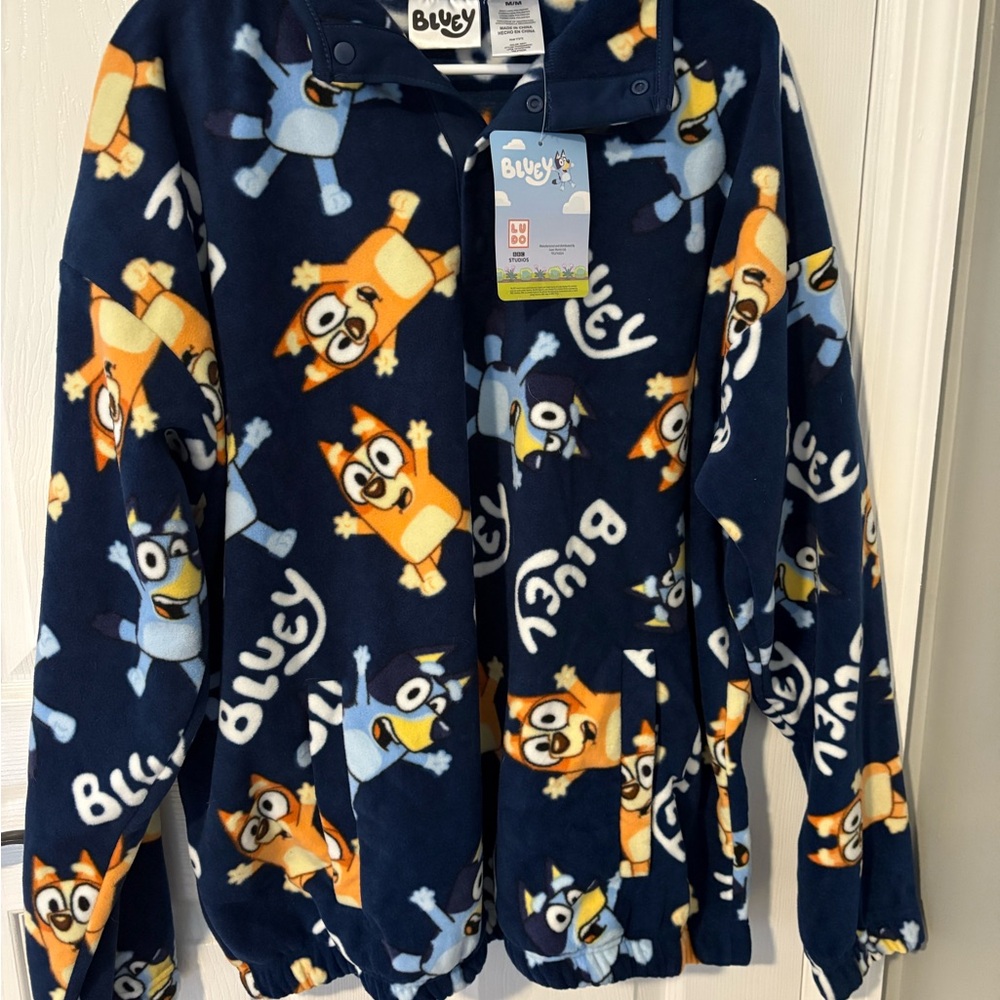 Bluey Fleece Pullover Size Medium NWT